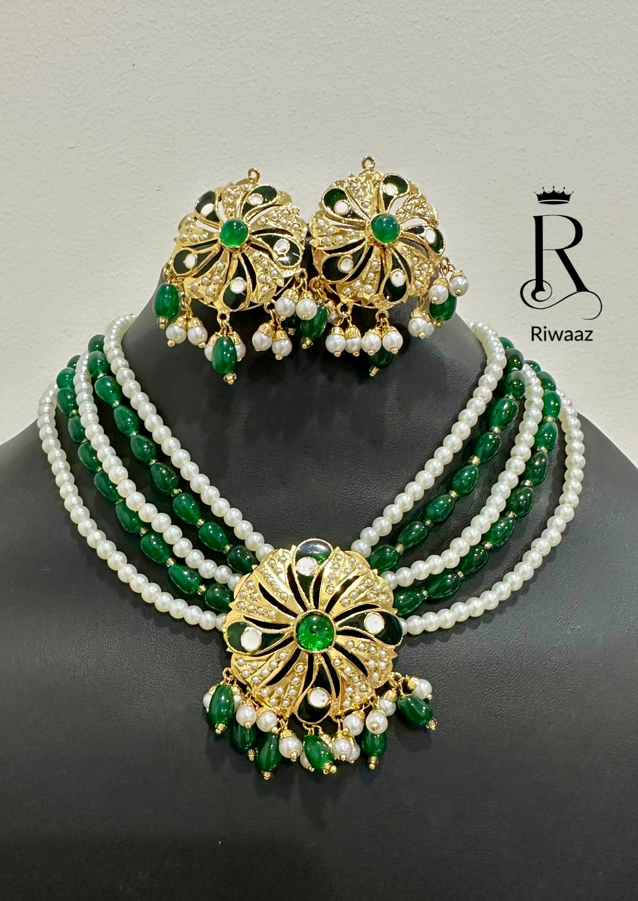 Sukh- jadau Chocker Set