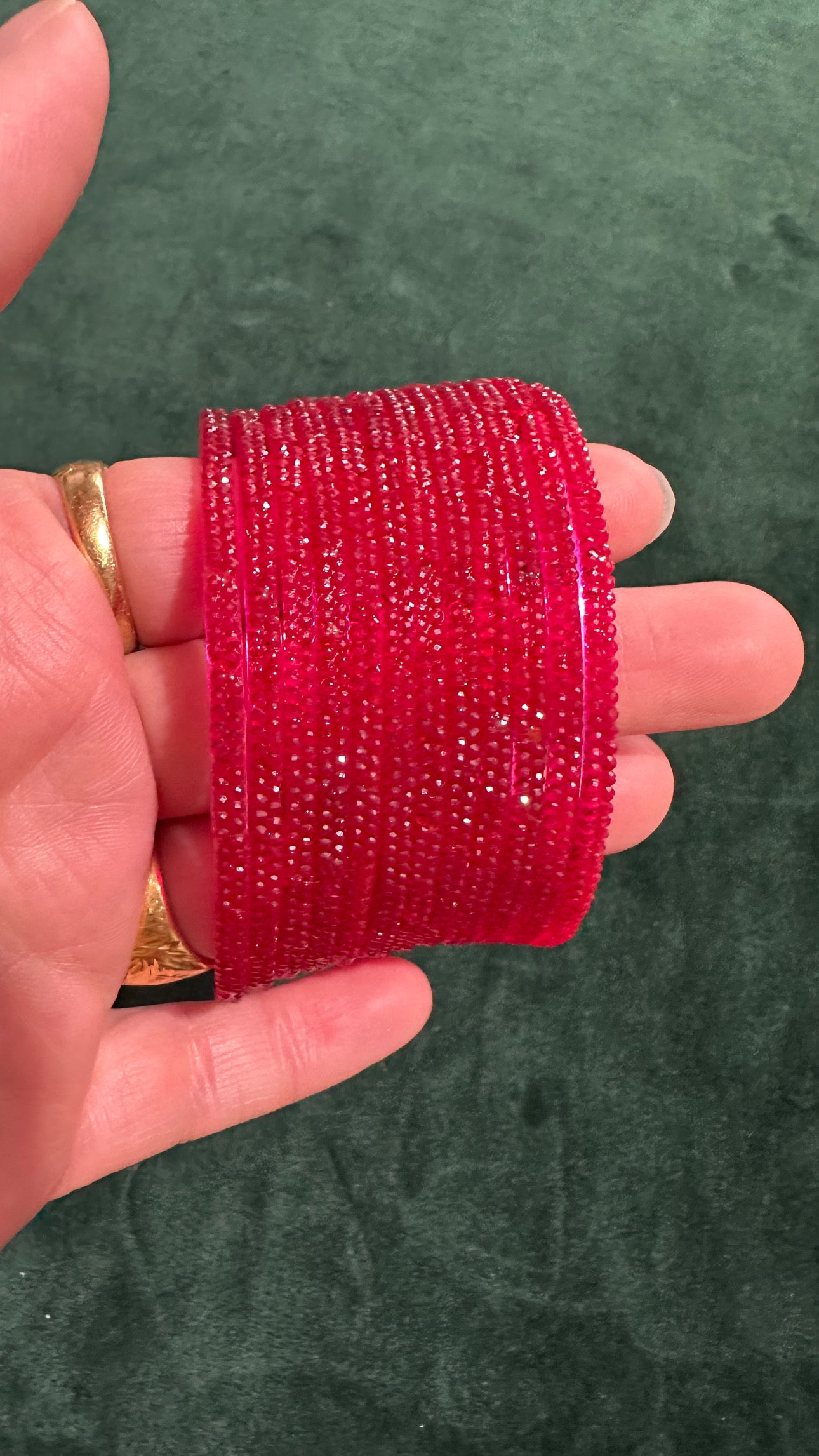 Saumya Glass Bangle set