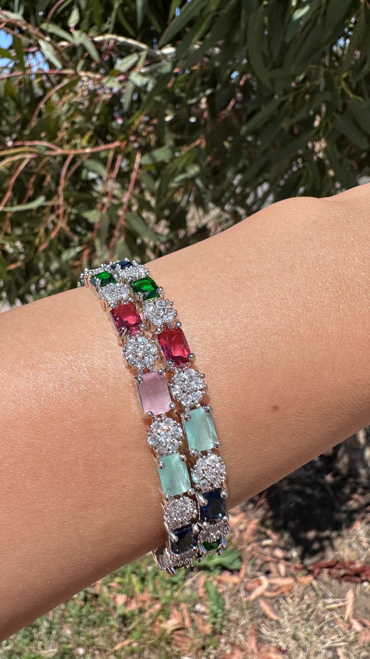 Jiyana AD Bangle Set