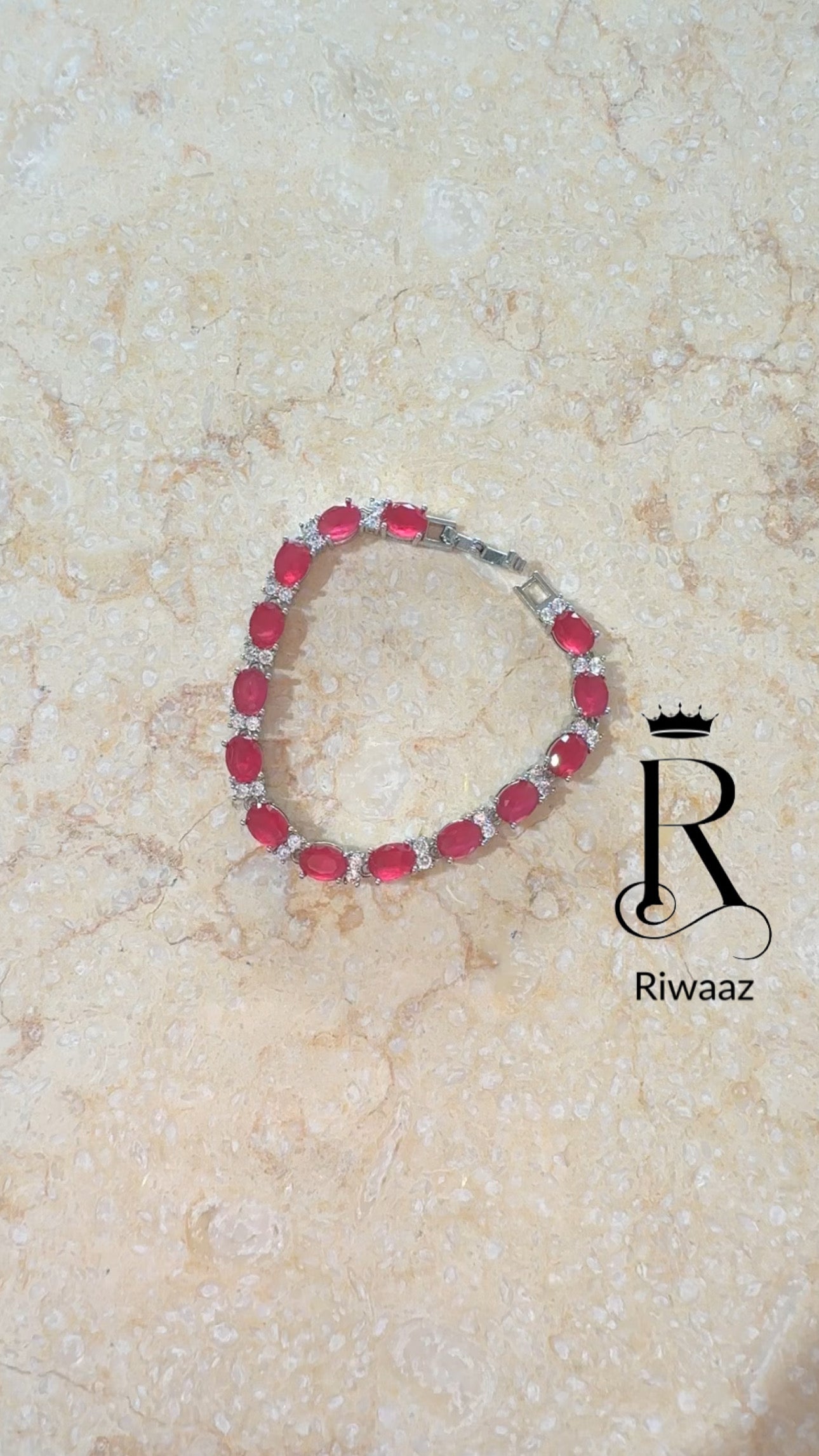 Jiyana - AD bracelet