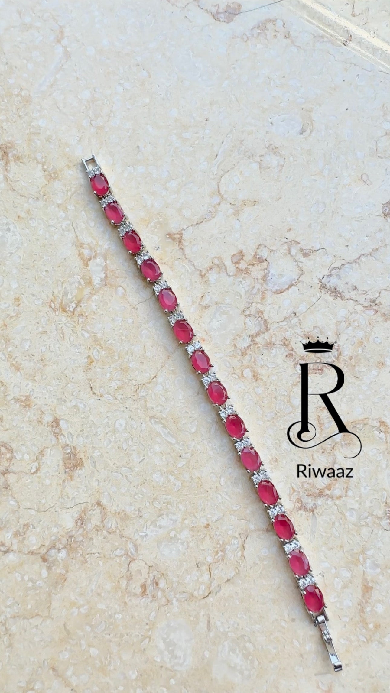 Jiyana - AD bracelet