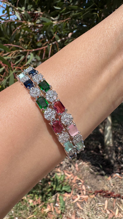 Jiyana AD Bangle Set