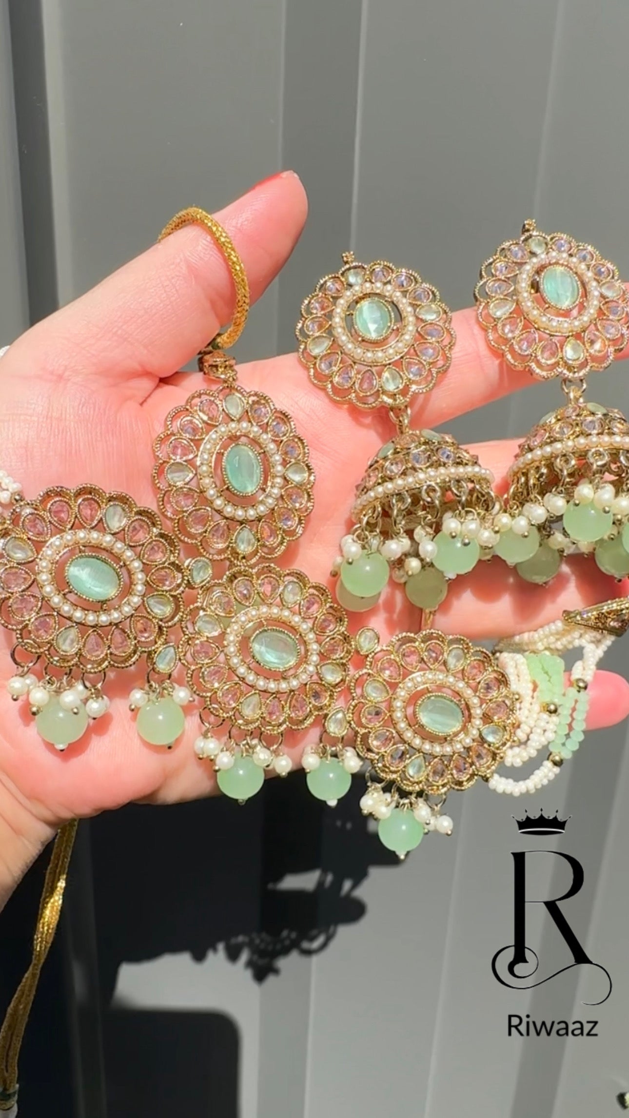 Jeeya - Choker Set