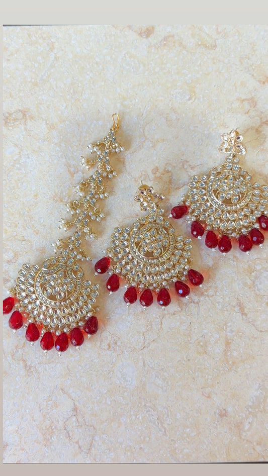 Anika - Earring and tikka set