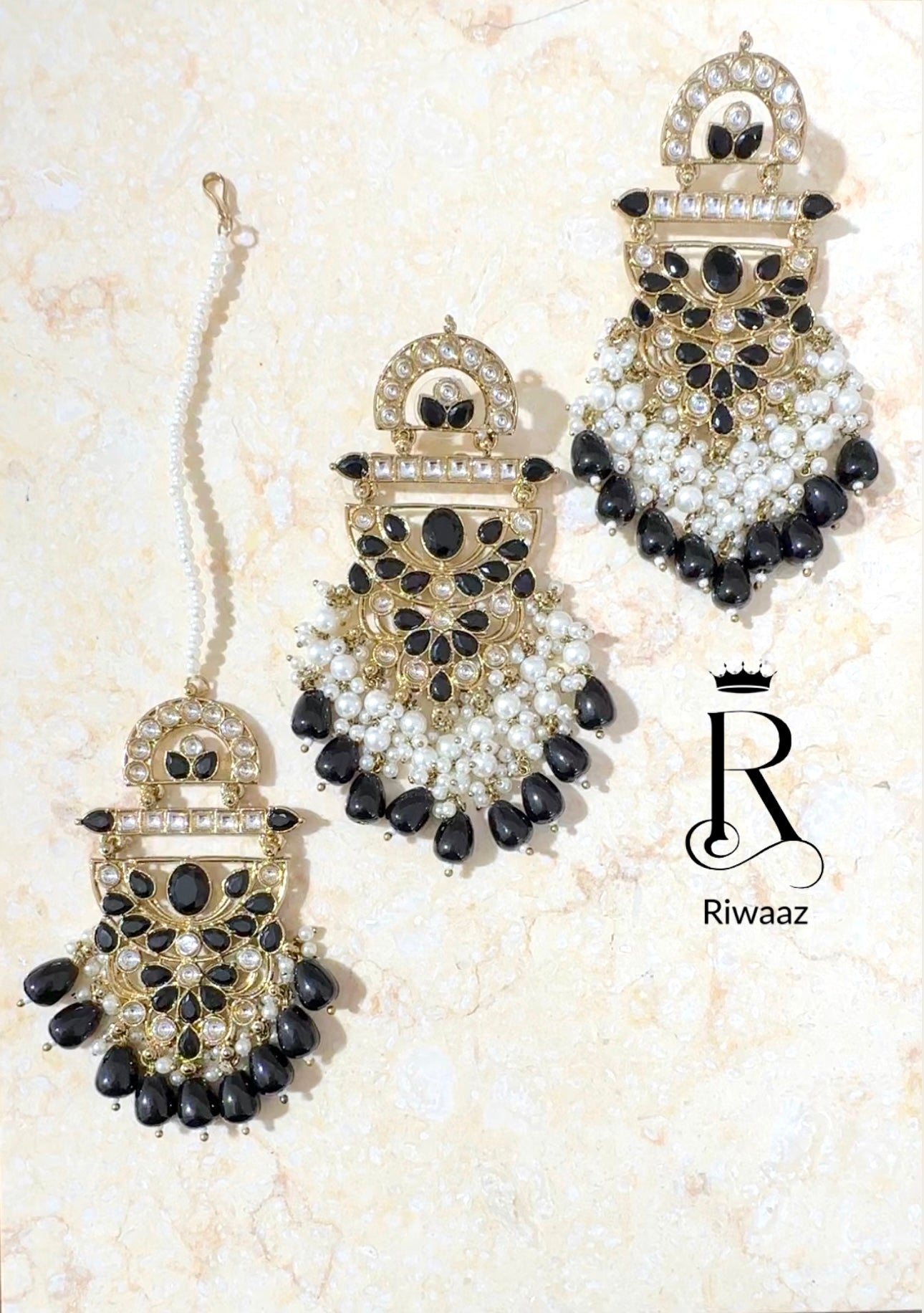 Aisha - Earring and Tikka Set