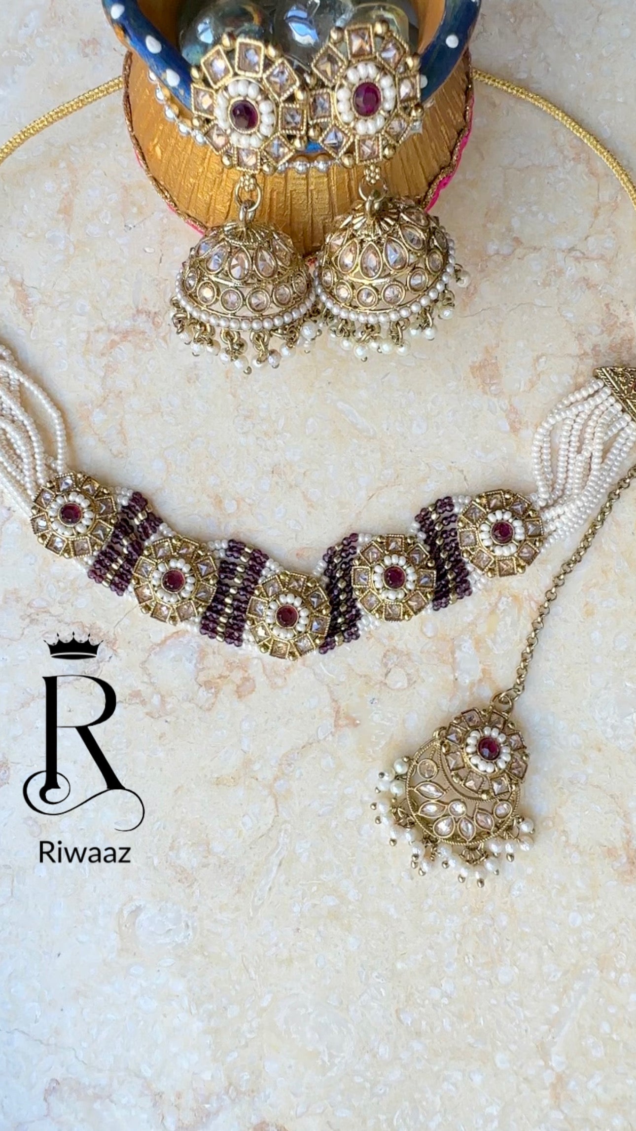 Saanvi - Choker Set