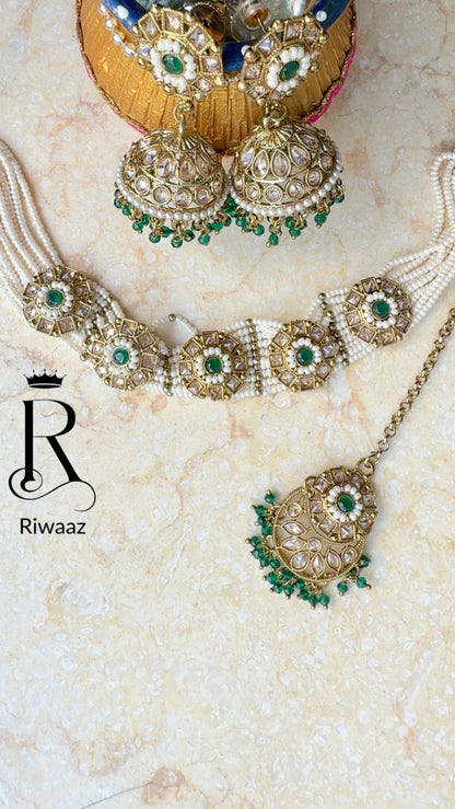 Saanvi - Choker Set