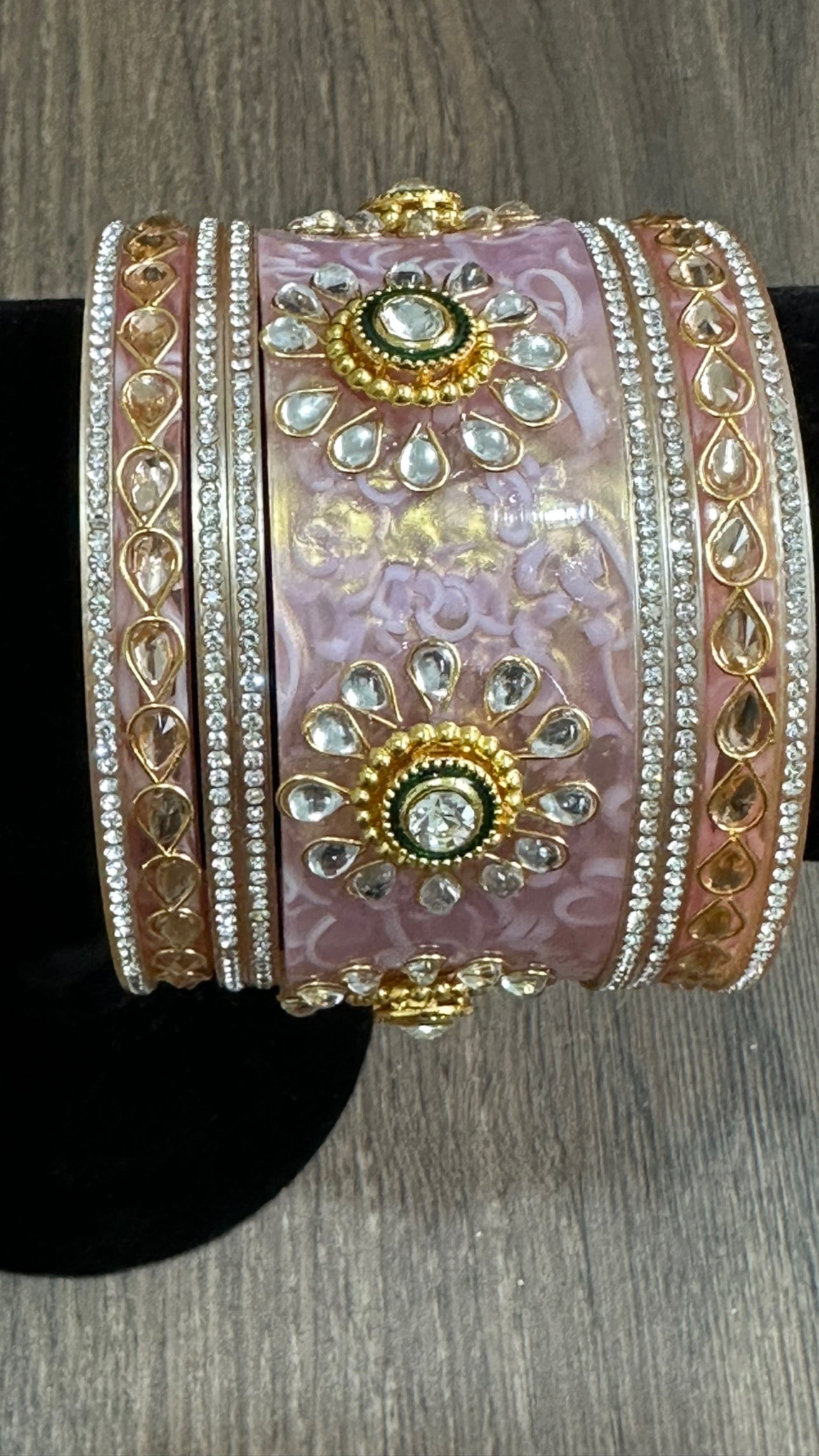 Disha Bangle set