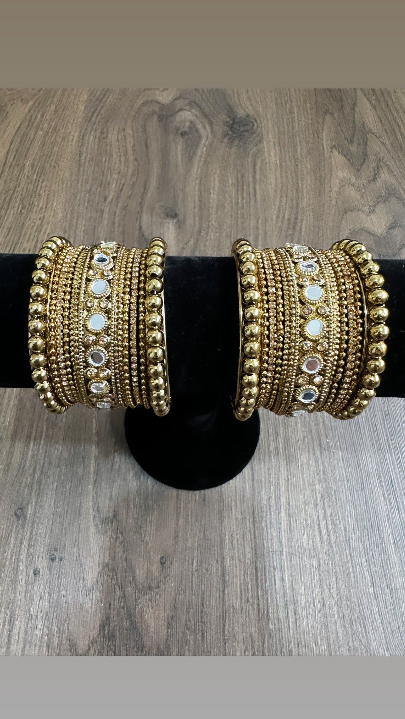 Ahana Bangle Set