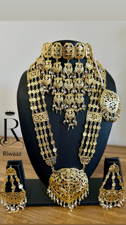 Sandook - Traditional Necklace and Choker Combo Set