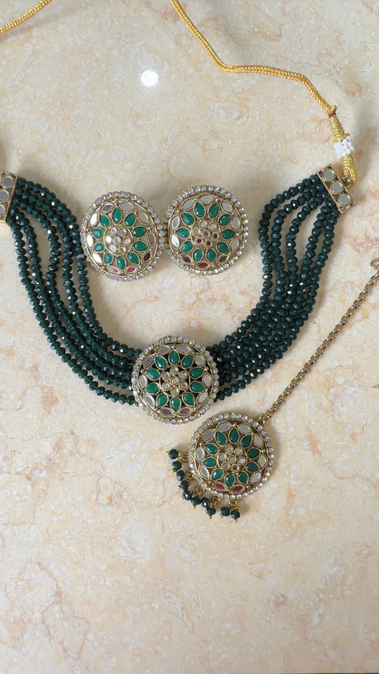 Asha - Chocker Set