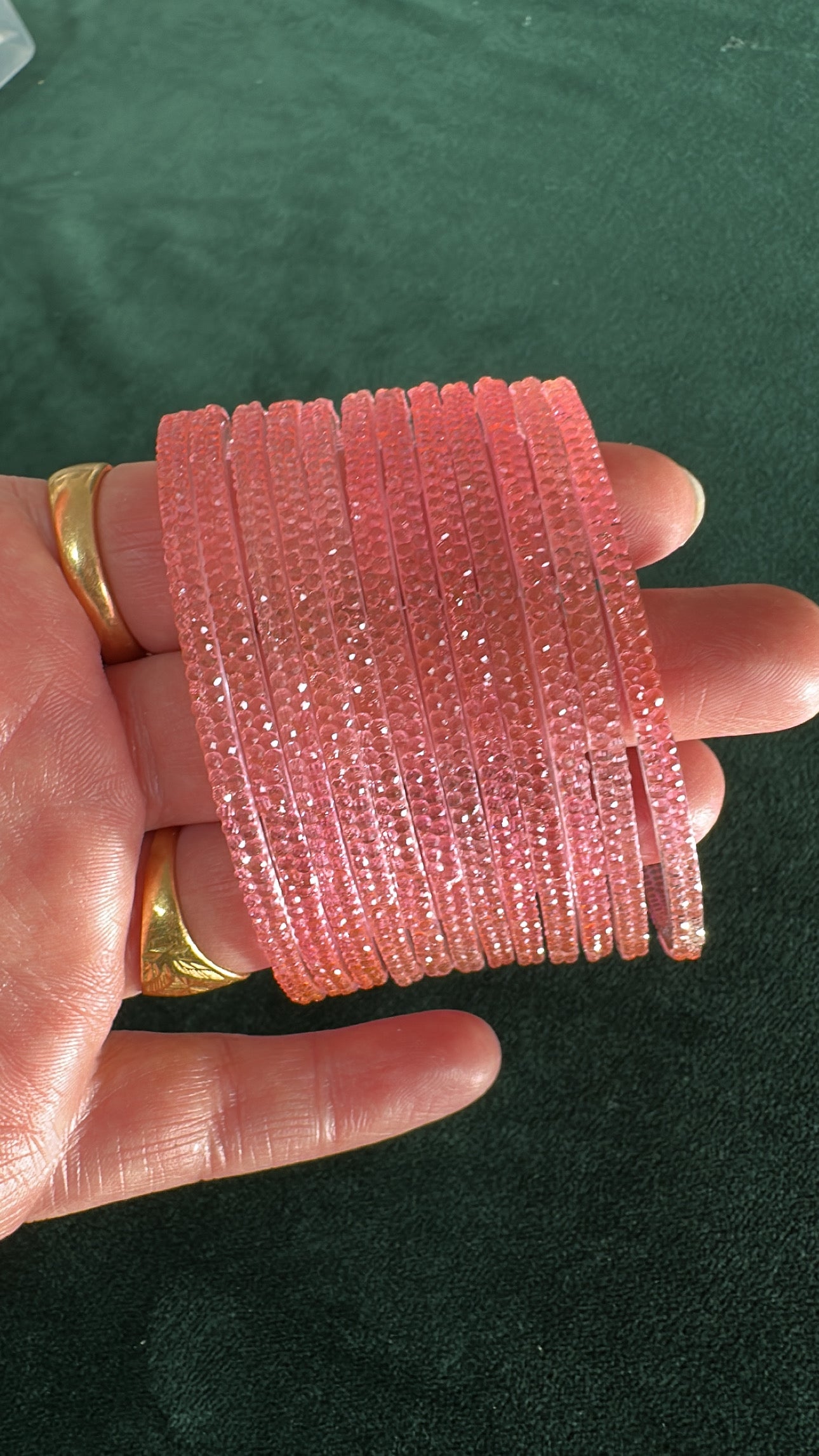 Saumya Glass Bangle set