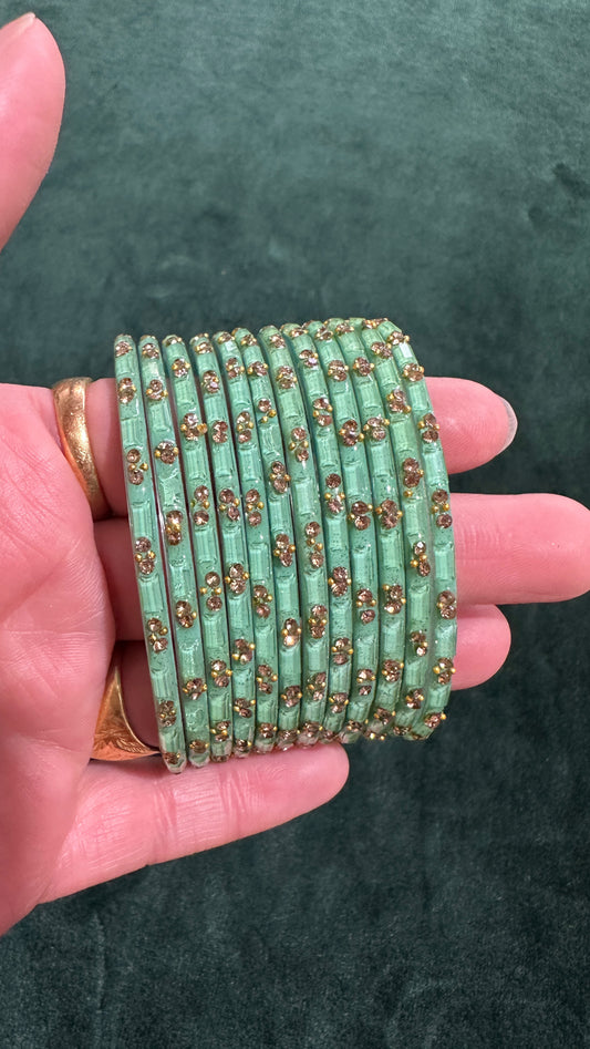 Devina Glass Bangle set