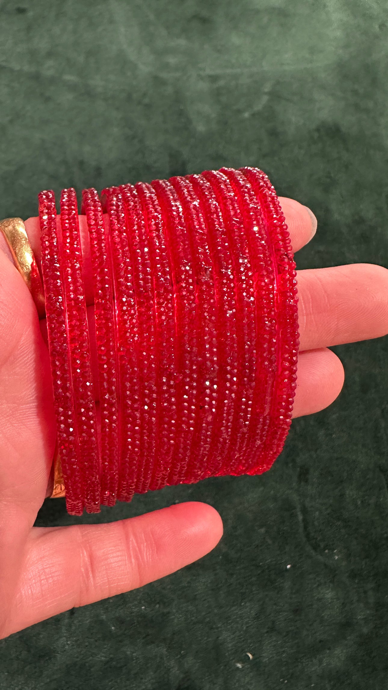 Saumya Glass Bangle set