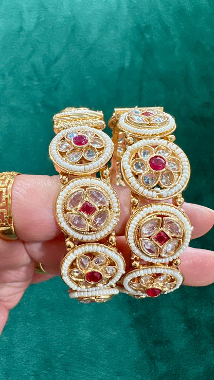 Bipasha Gold Look Kangan/Kada Set Antique