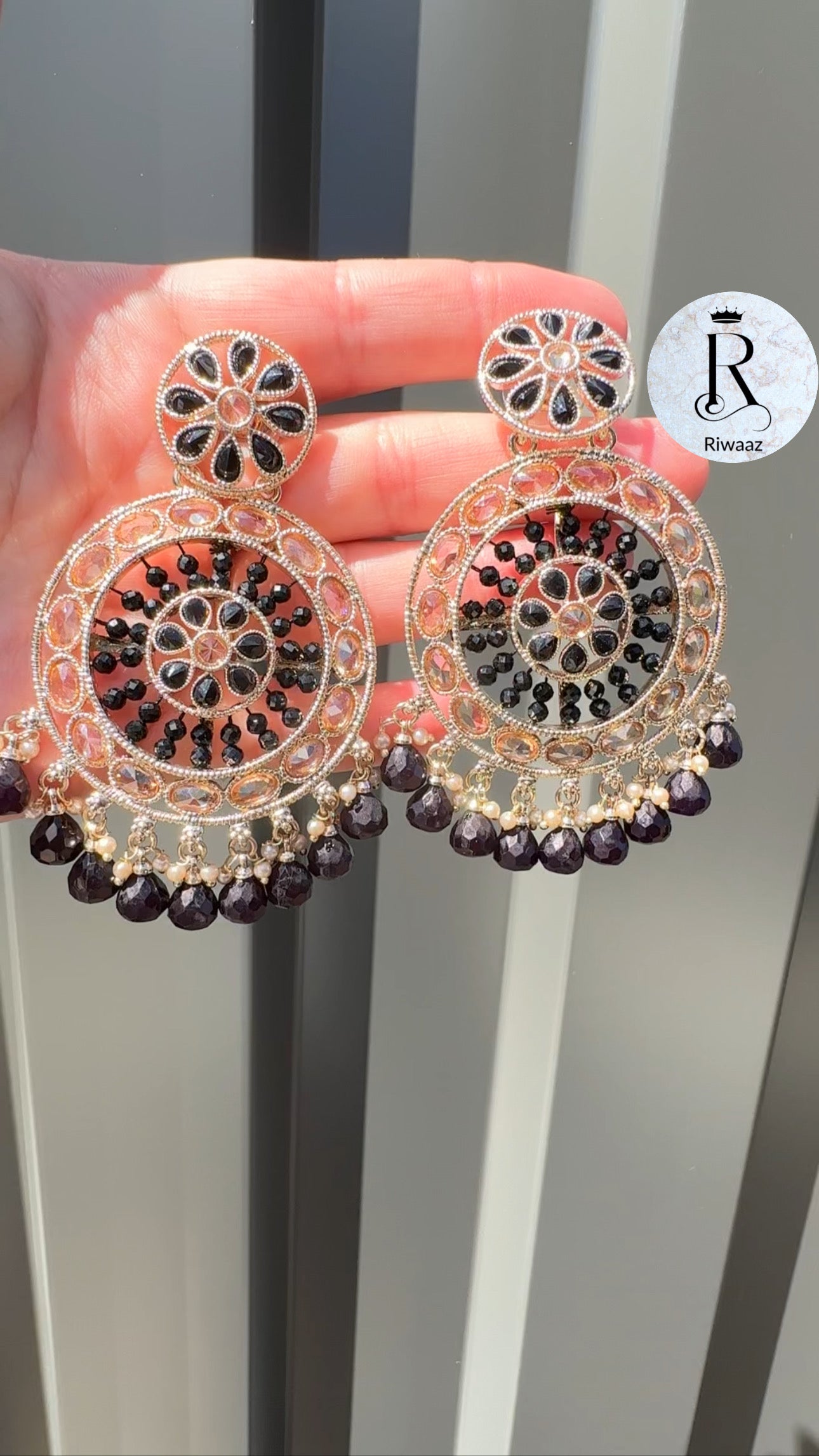 Devika - Earrings