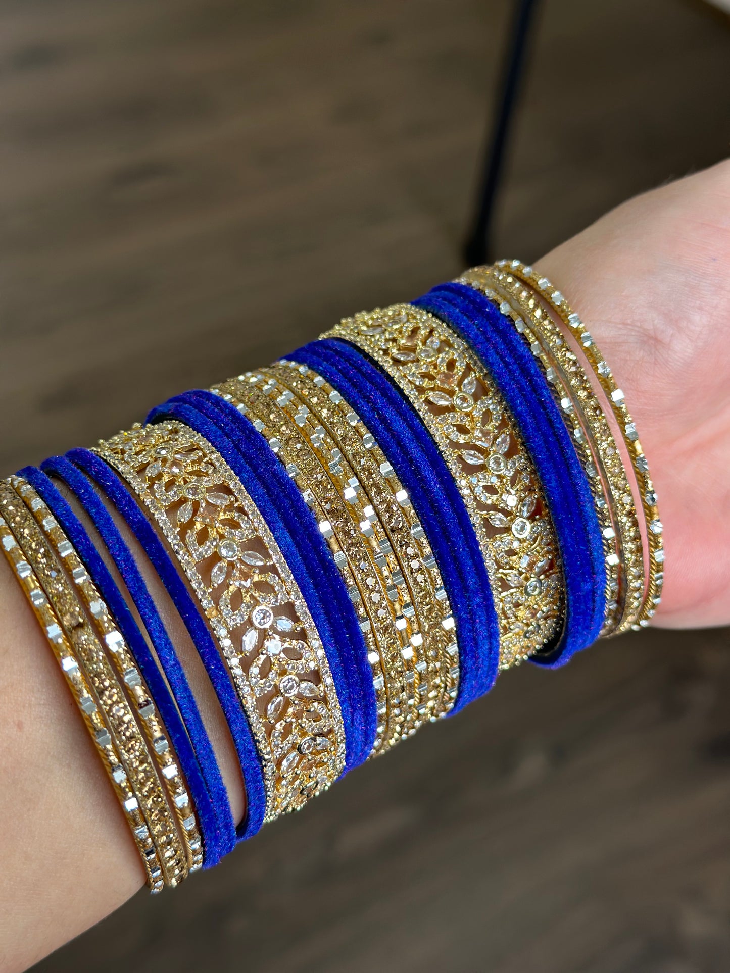 Gul Bangle Set