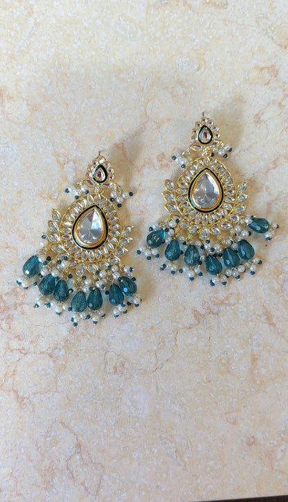 Hema - Earrings