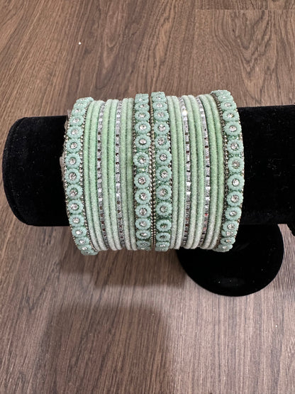 Hema Bangle Set