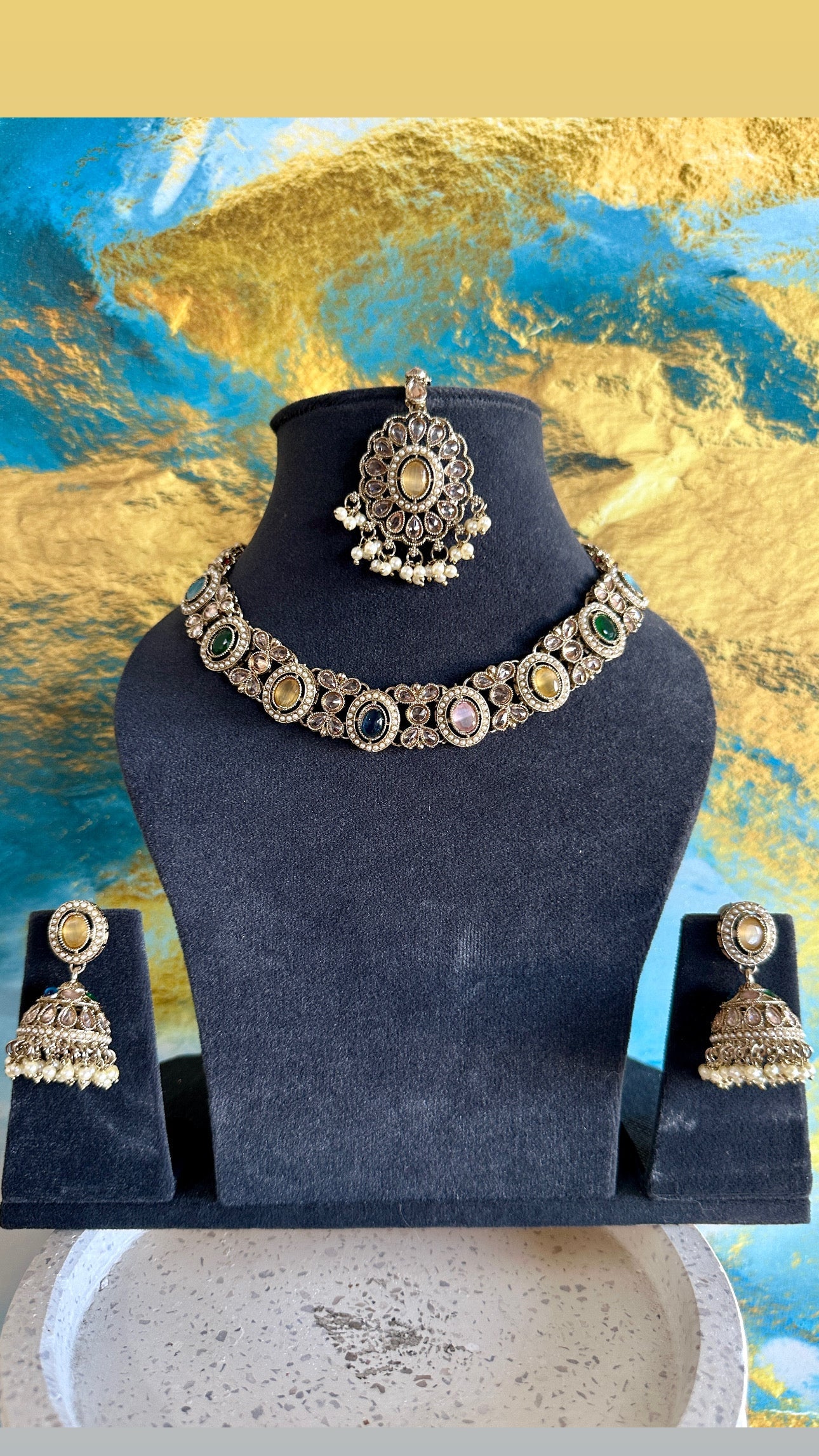 Aiza- Choker Set