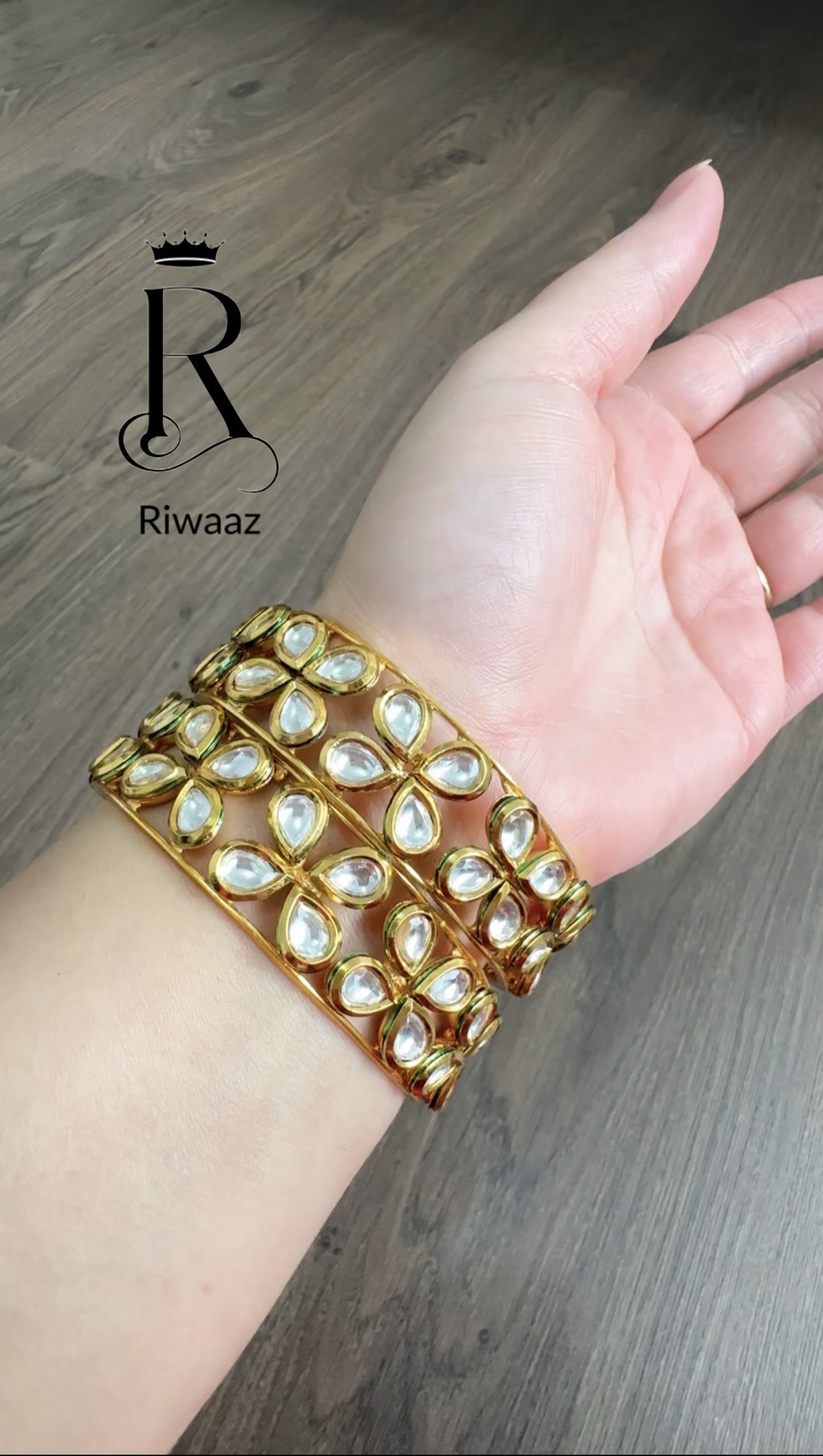 Arunan Kangan/Kada Set