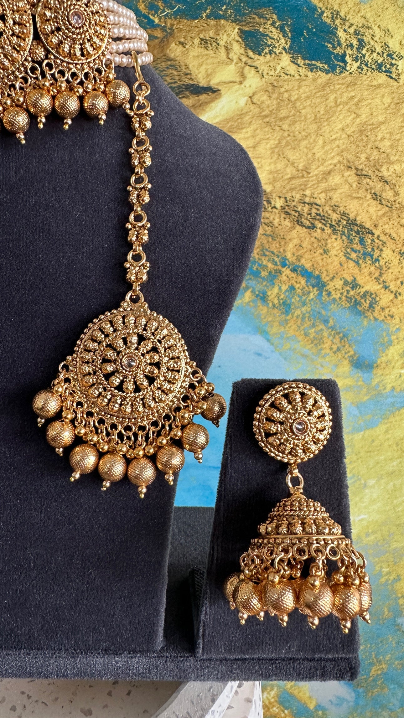 Dipti - Gold plated Chocker Set