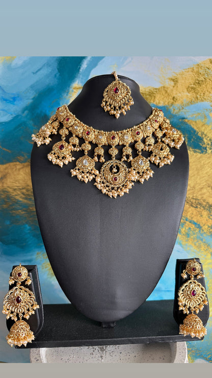 Disha- Gold plated choker Set