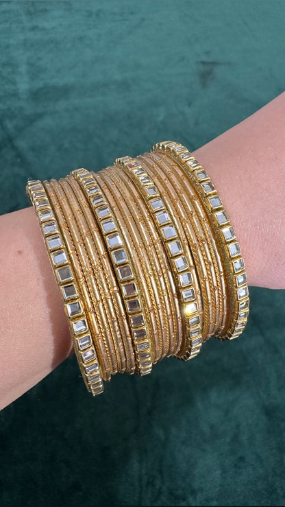 Eesha Bangle Set