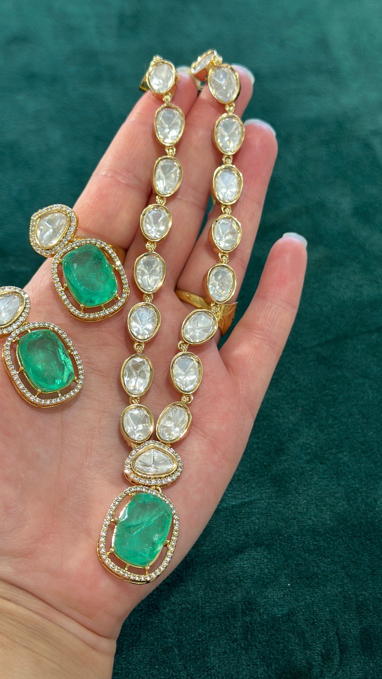 Jaya Caret Plated set