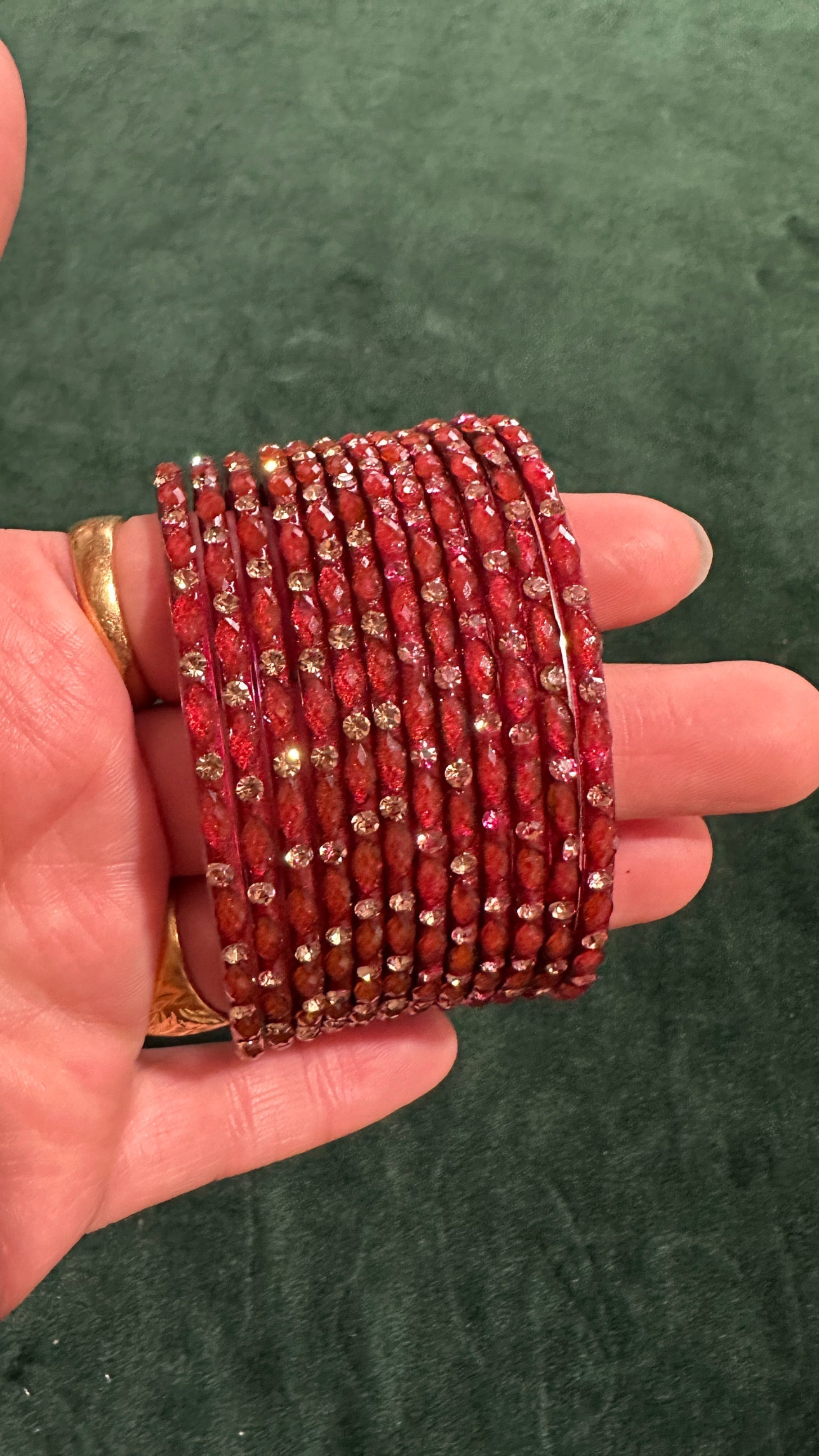 Jiyana Glass Bangle set