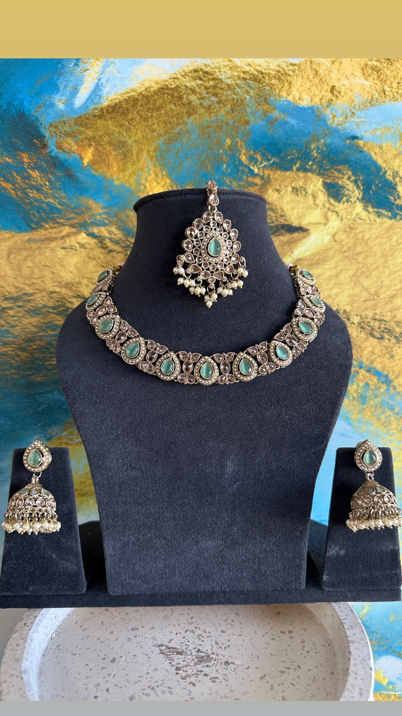 Kriti- Choker Set