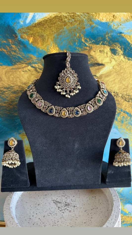 Kriti- Choker Set