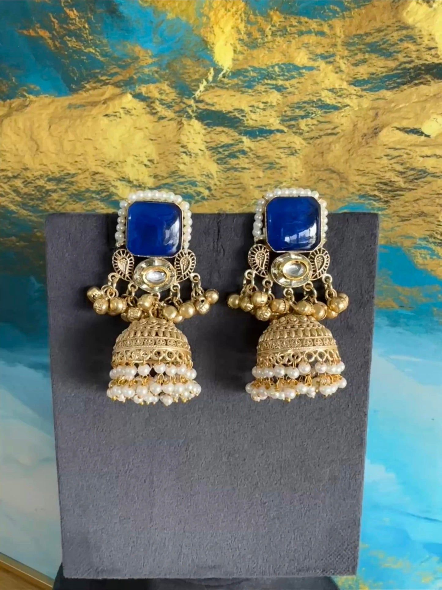 Manika Kashmiri jhumka