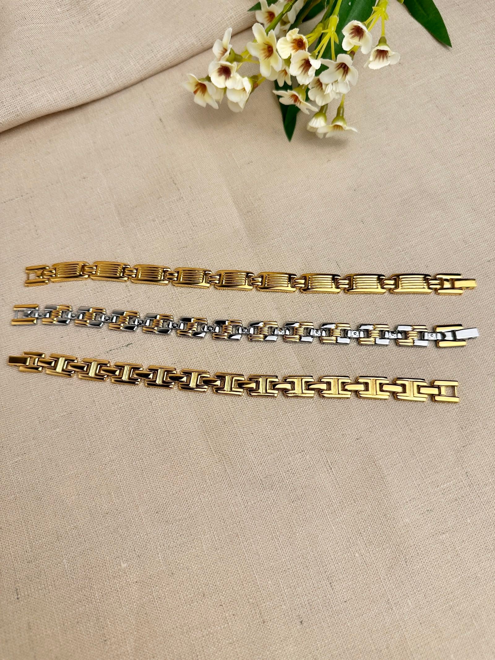 Men's gold-plated anti-tarnish bracelet options for Raksha Bandhan gifting