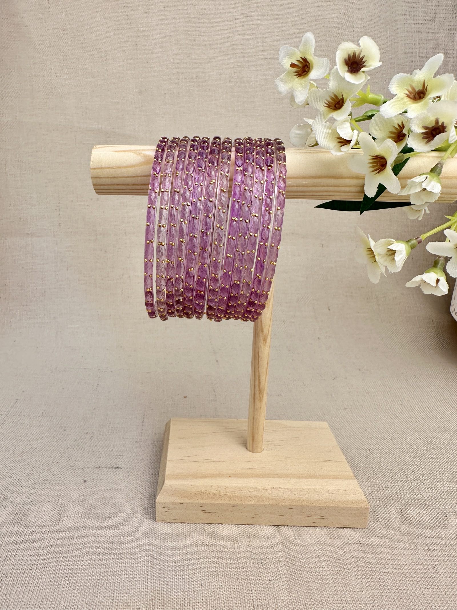 Ruhani Raindrop Glass Bangles in Lavender 