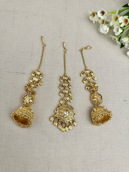 Front view of the Simran Gold-Plated Punjabi Jhumki & Tikka Set with traditional Punjabi sahara earrings and matching tikka.